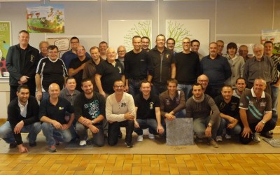 La jeunesse remporte le duel !!